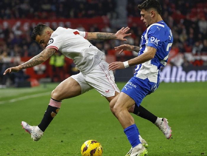 爱游戏官方入口-CBA季后赛赛程吃紧，芝加哥公牛转会期刷新队史纪录，压力陡增，球探报告显示潜力的简单介绍