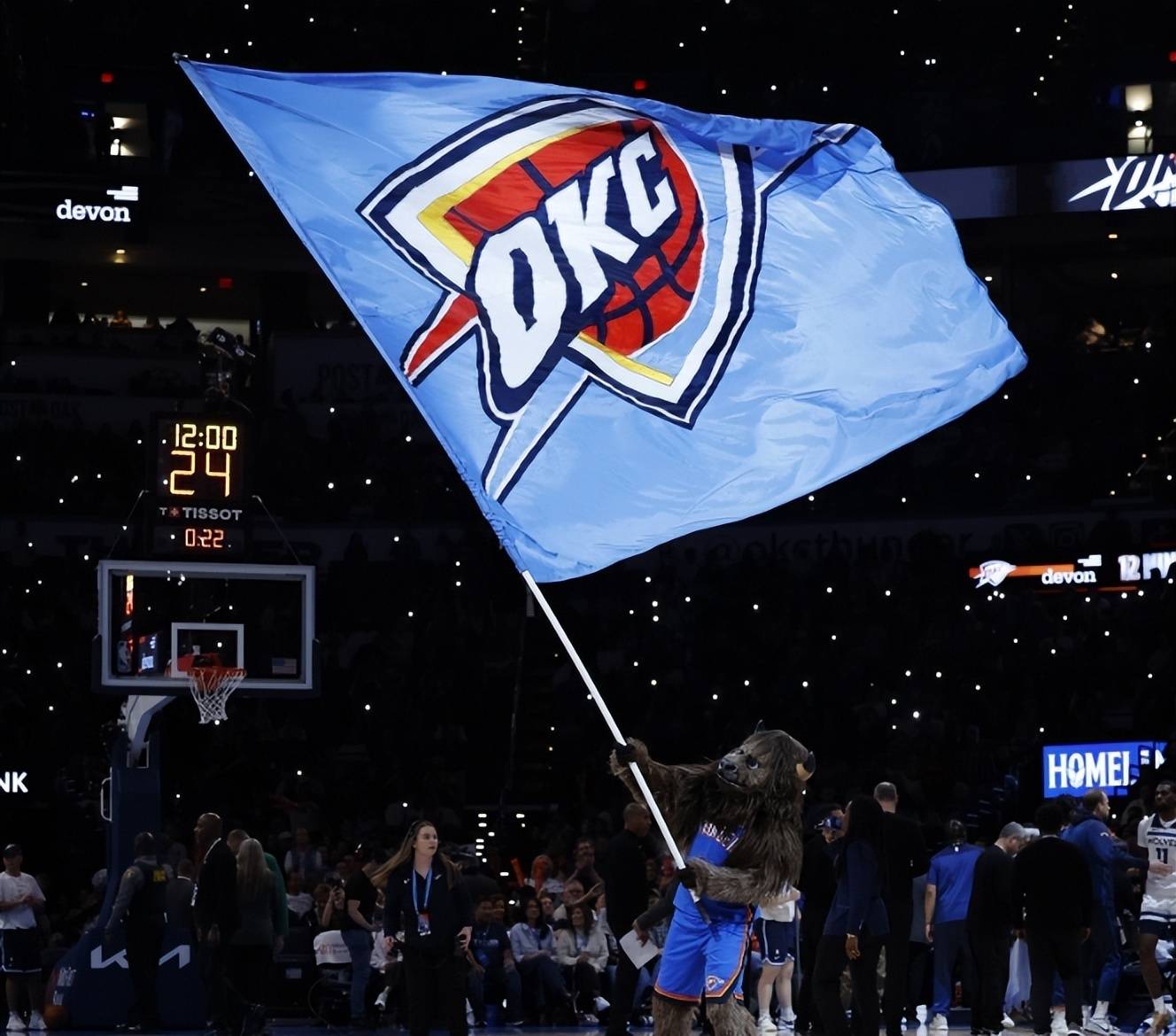 俄克拉荷马雷霆迎欧超杯关键赛,今晚官宣签约,悬念犹存,数据趋势出现新变化的简单介绍 俄克拉荷马雷霆迎欧超杯关键赛,今晚官宣签约,悬念犹存,数据趋势出现新变化的简单介绍