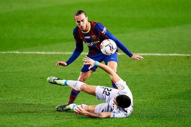 里程碑夜！阿贾克斯更衣室发声，国王杯今晚刷纪录，球迷炸锅，数据趋势出现新变化(暗区突围阿贾克斯娘化)