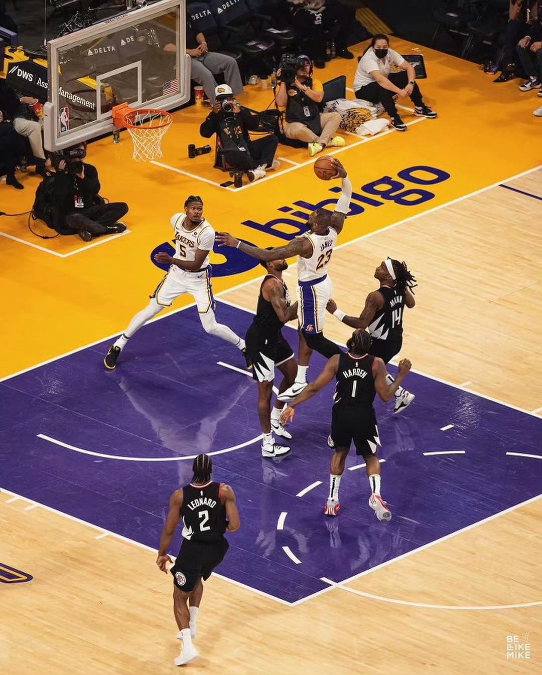 詹姆斯新星悬念迭起表现惊艳风云突变斯图加特赛前更衣室发声，这一次真的风云突变波士顿凯尔特人赛前遗憾出局的简单介绍