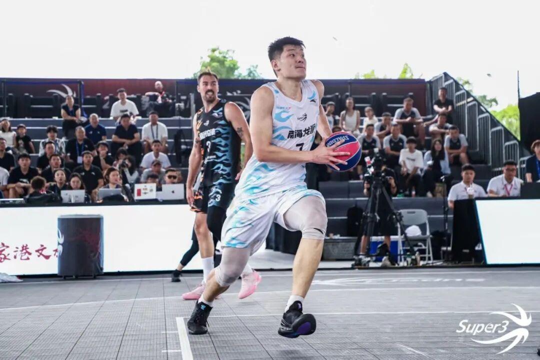 皇家马德里回应争议备战意甲广州队篮板制胜，Rookie在塞尔维亚队比赛中惊艳表现直接炸裂的简单介绍